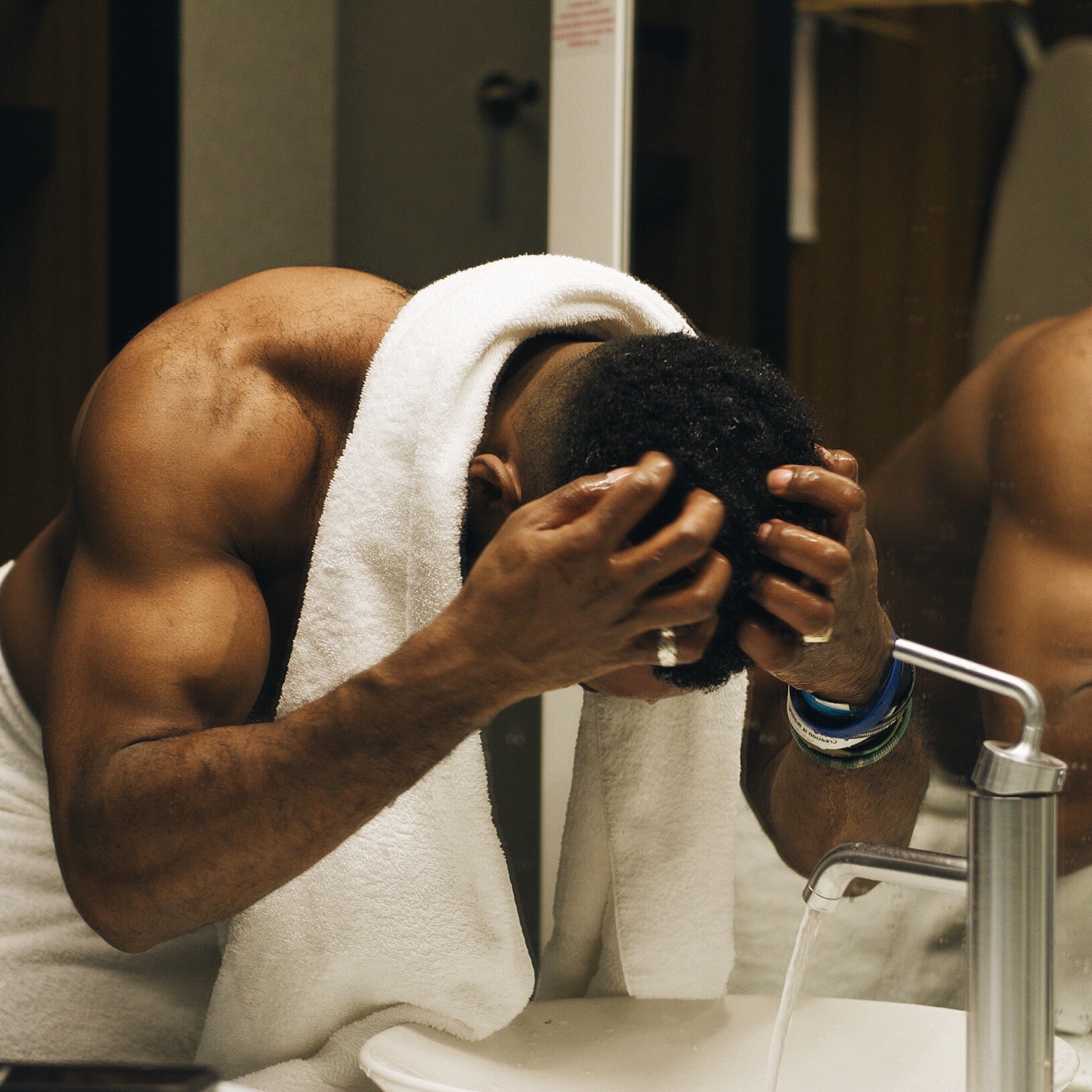 3 Easy Ways to Care for Dry Hair