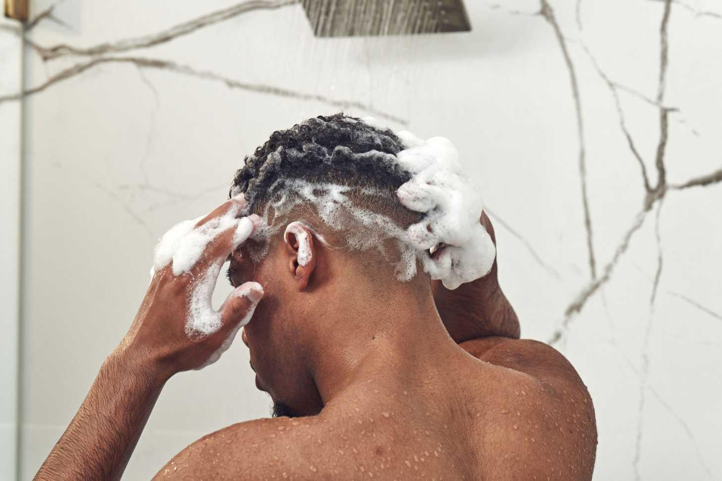 How to Keep Your Hair Hydrated This Summer